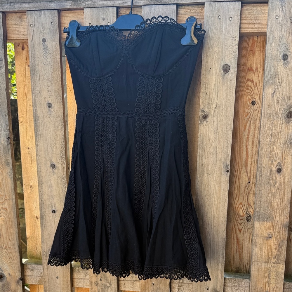 Charo Ruiz Black Strapless Lace Dress